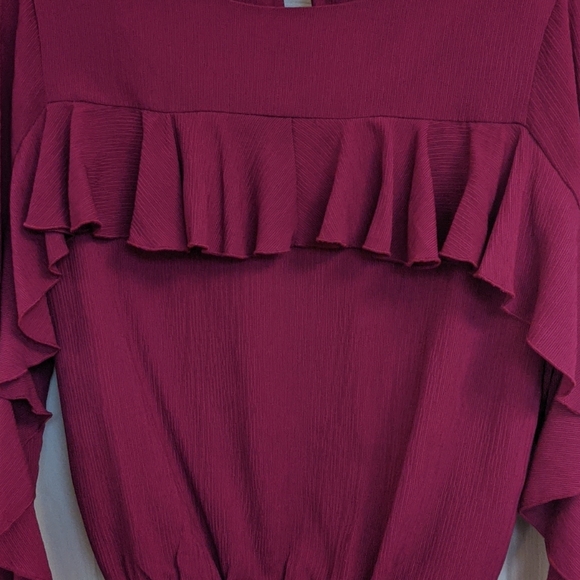 RW&Co Ruffle blouse top Sz XS - Picture 4 of 9